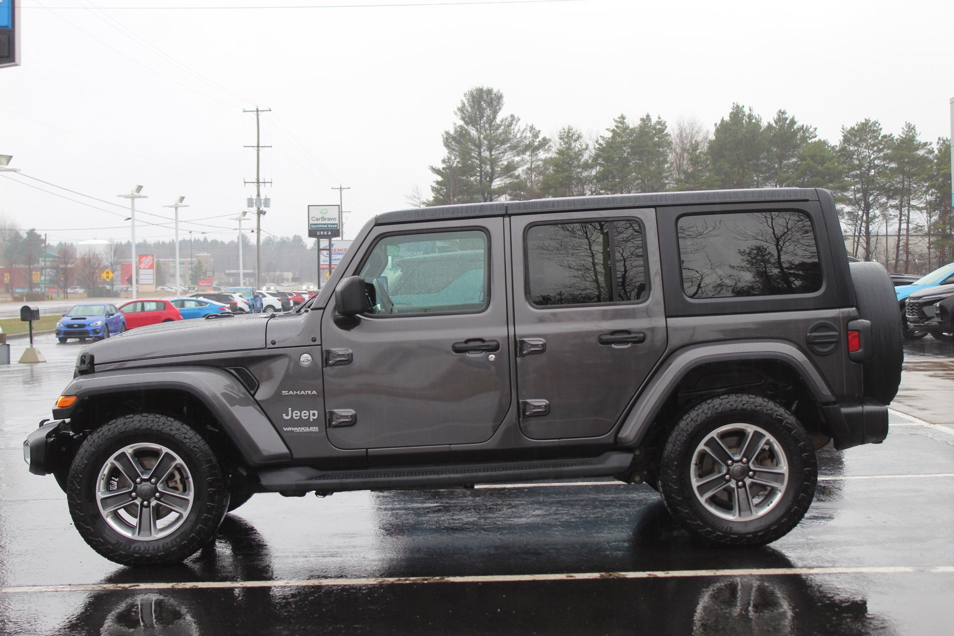 2022 Jeep Wrangler Unlimited Sahara 4x4