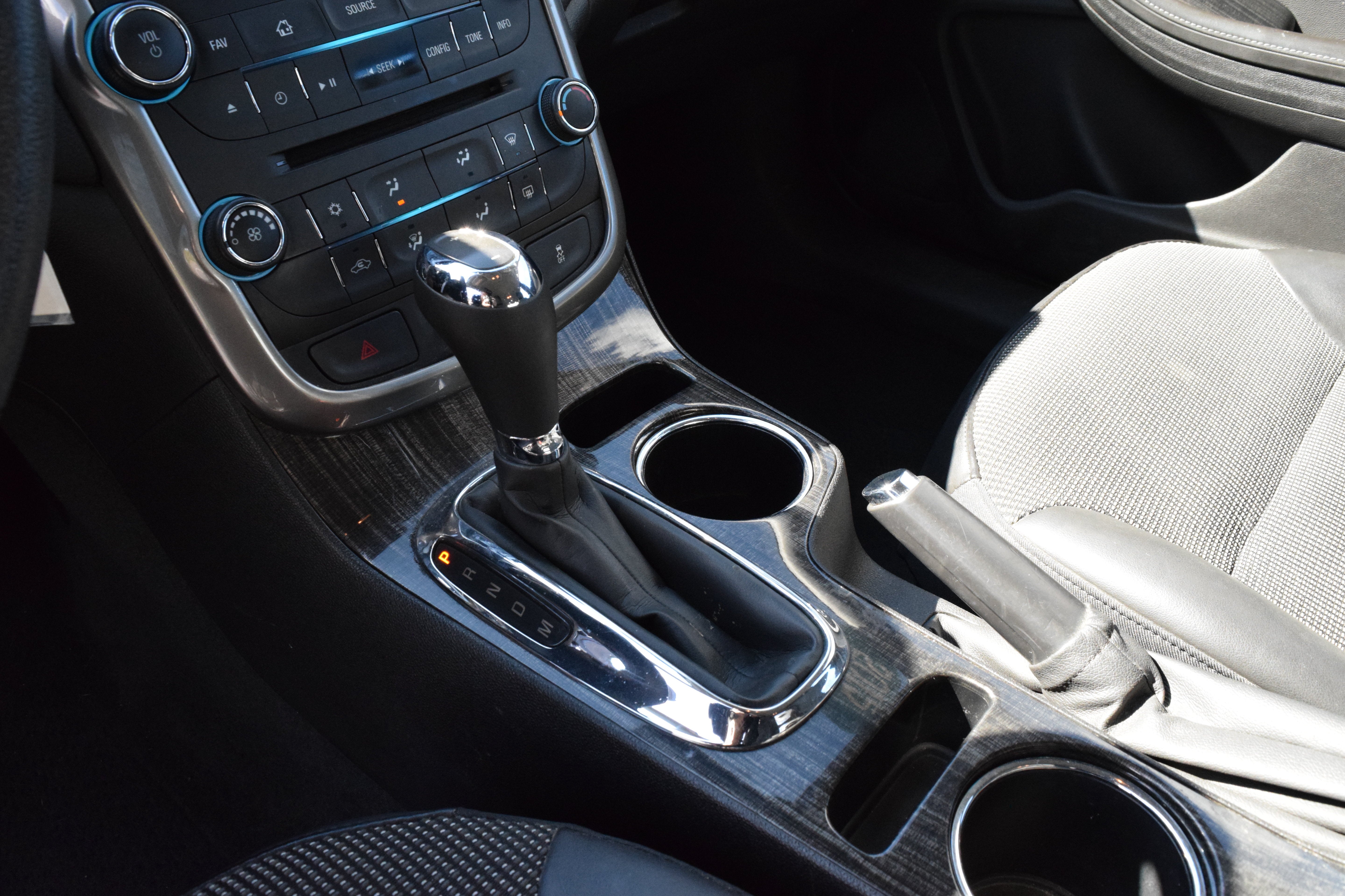 2015 Chevrolet Malibu 1LT - Photo 17