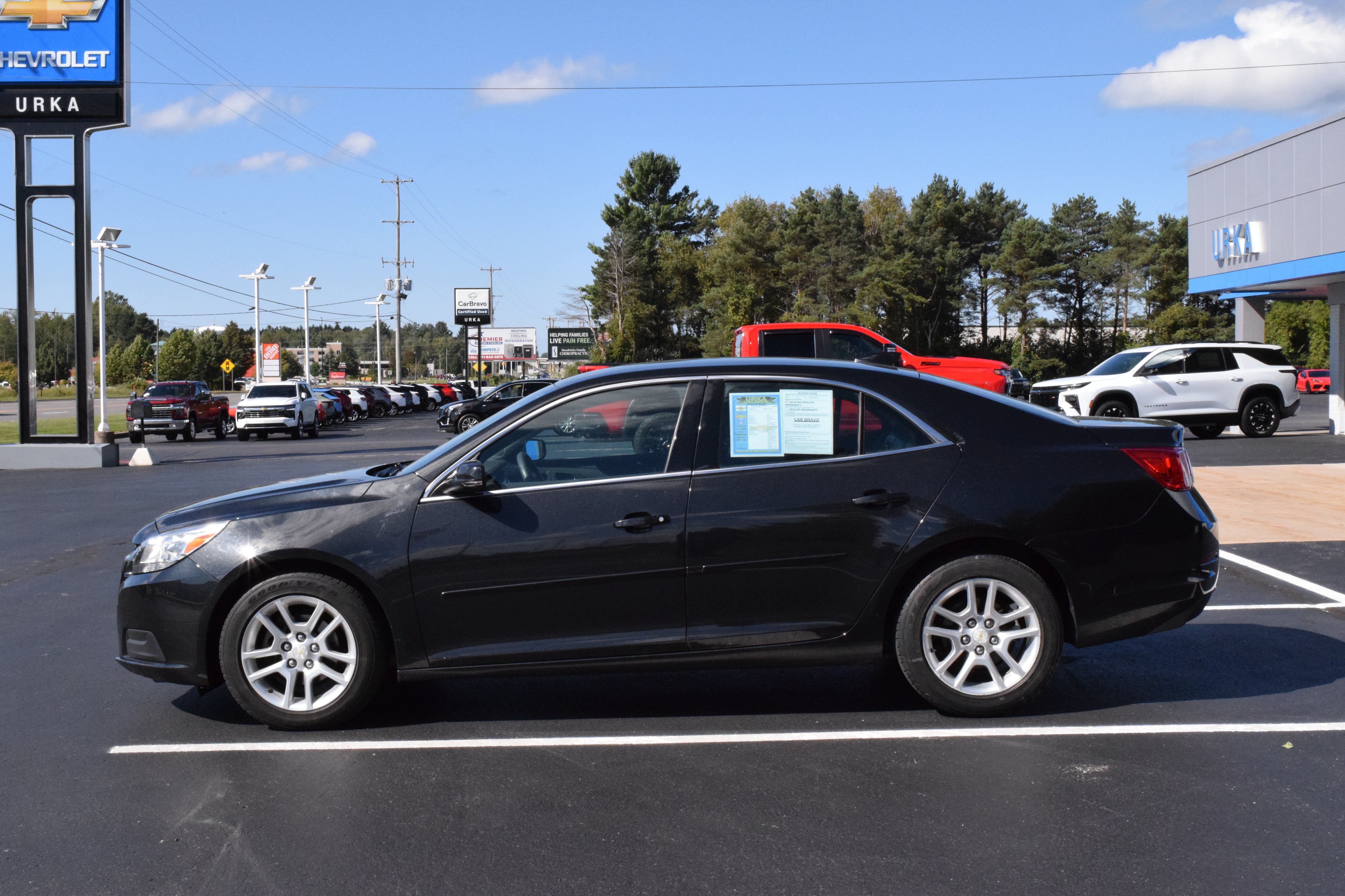 Used 2015 Chevrolet Malibu 1LT with VIN 1G11C5SL1FF338411 for sale in Ludington, MI