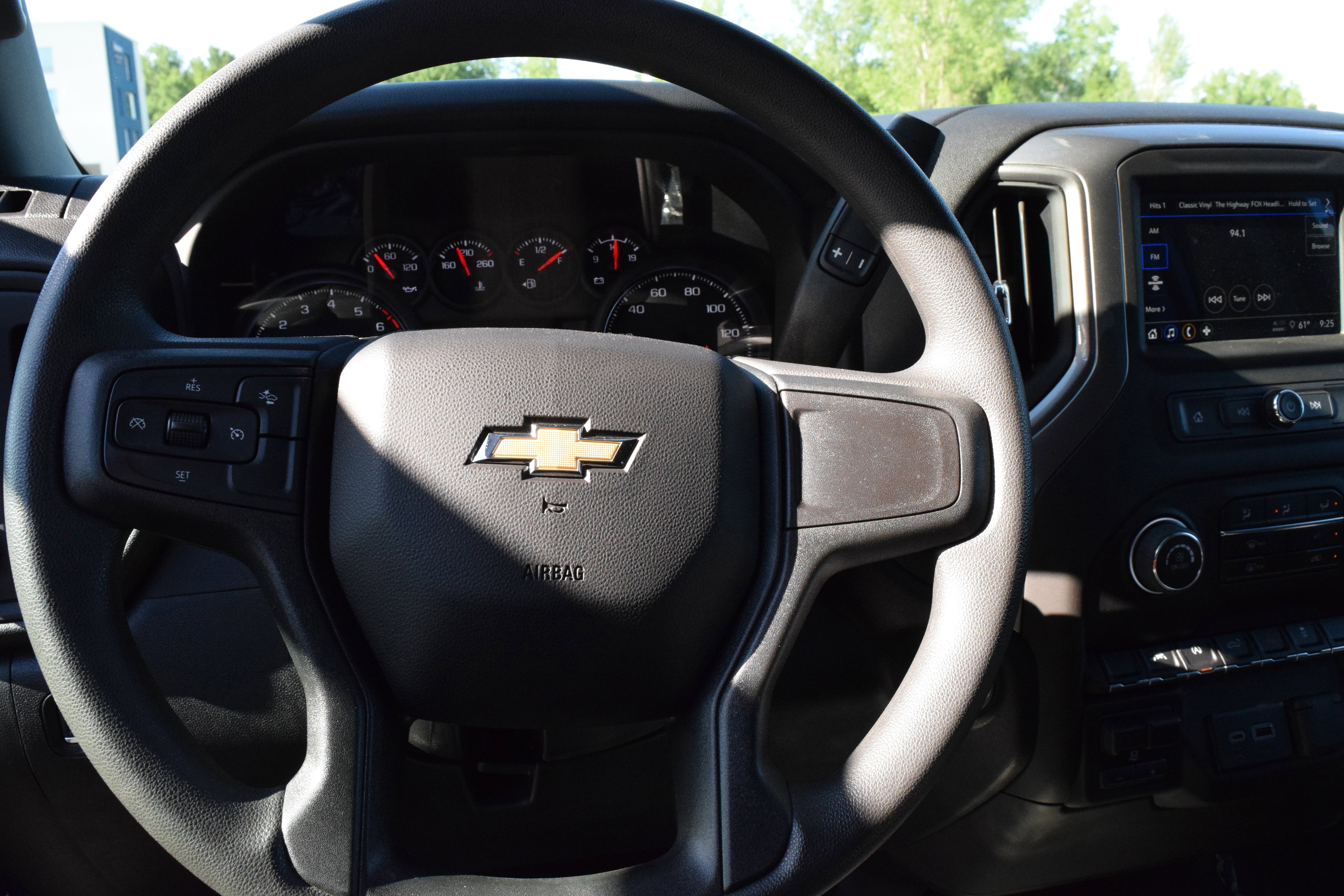 2024 Chevrolet Silverado 1500 Custom