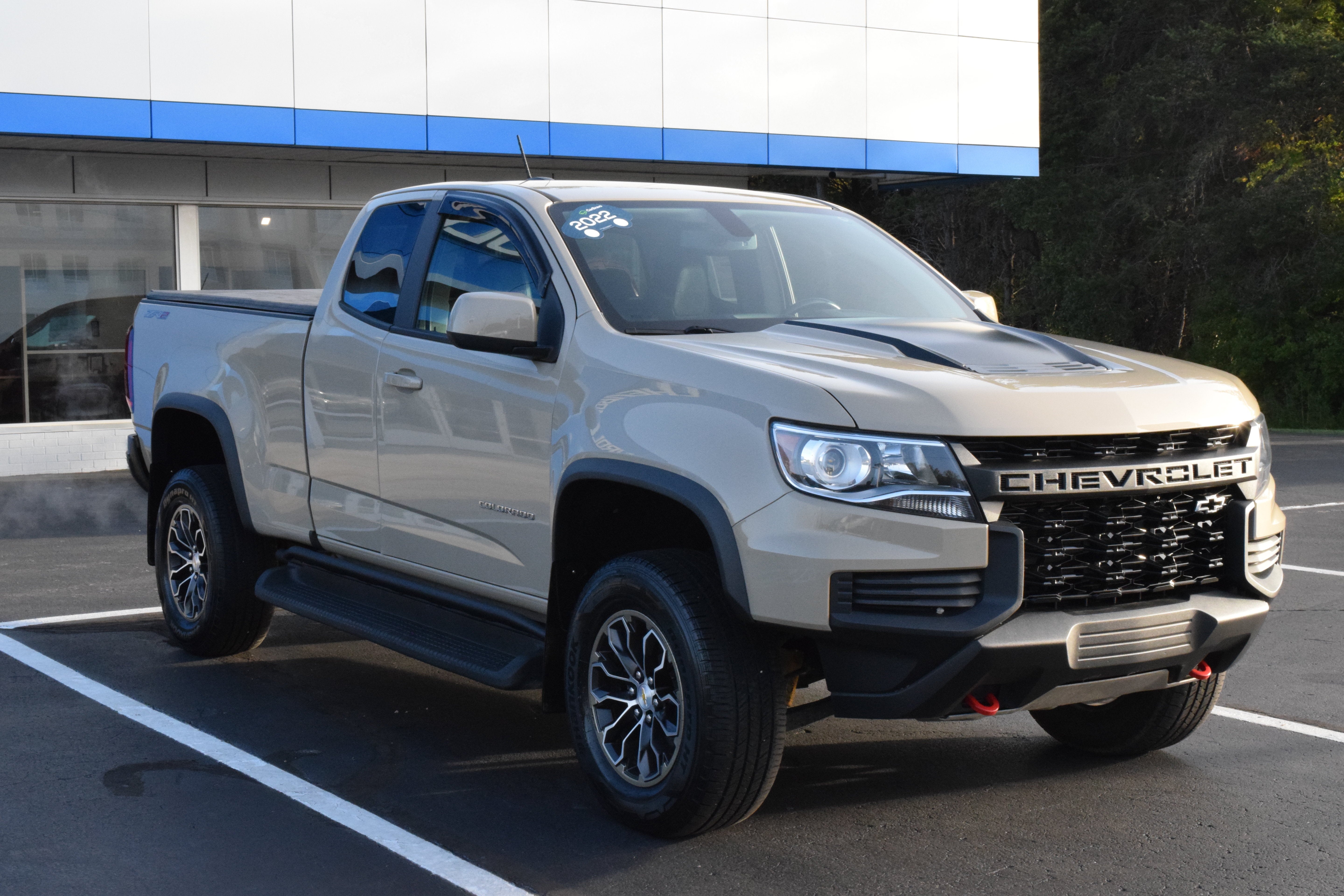 2022 Chevrolet Colorado ZR2 - Photo 9