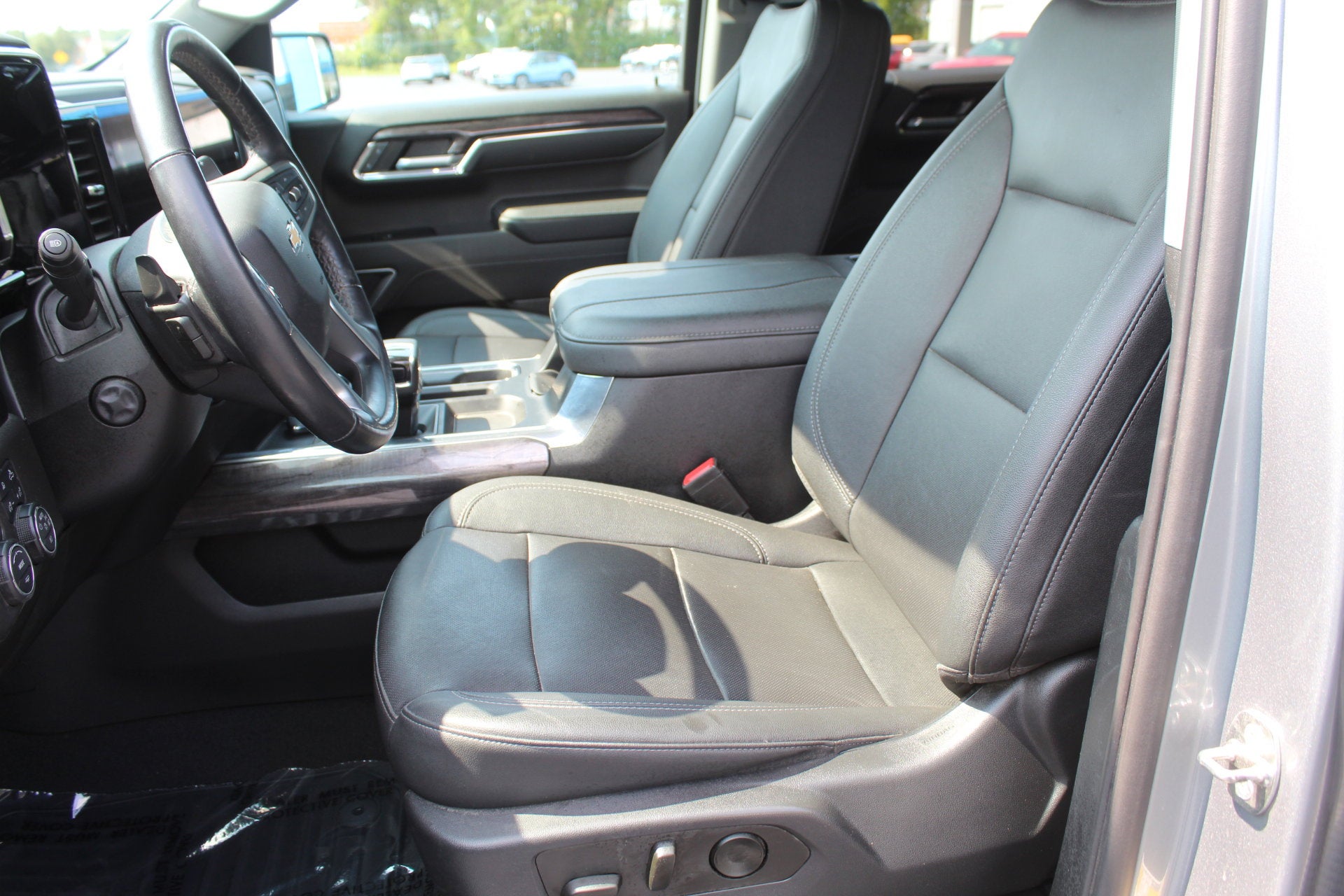 2023 Chevrolet Silverado 1500 LTZ