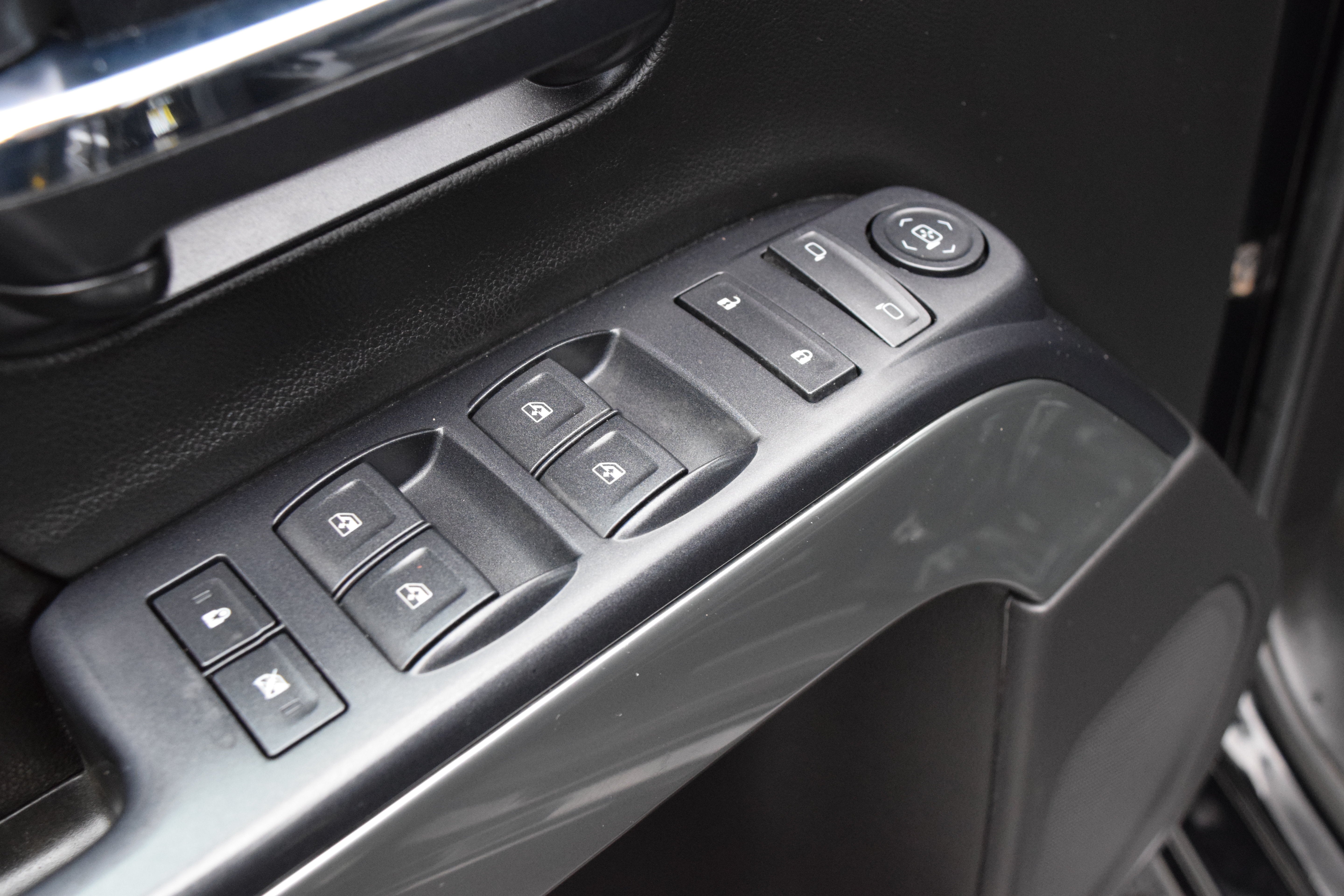 2015 Chevrolet Silverado 1500 LT - Photo 19