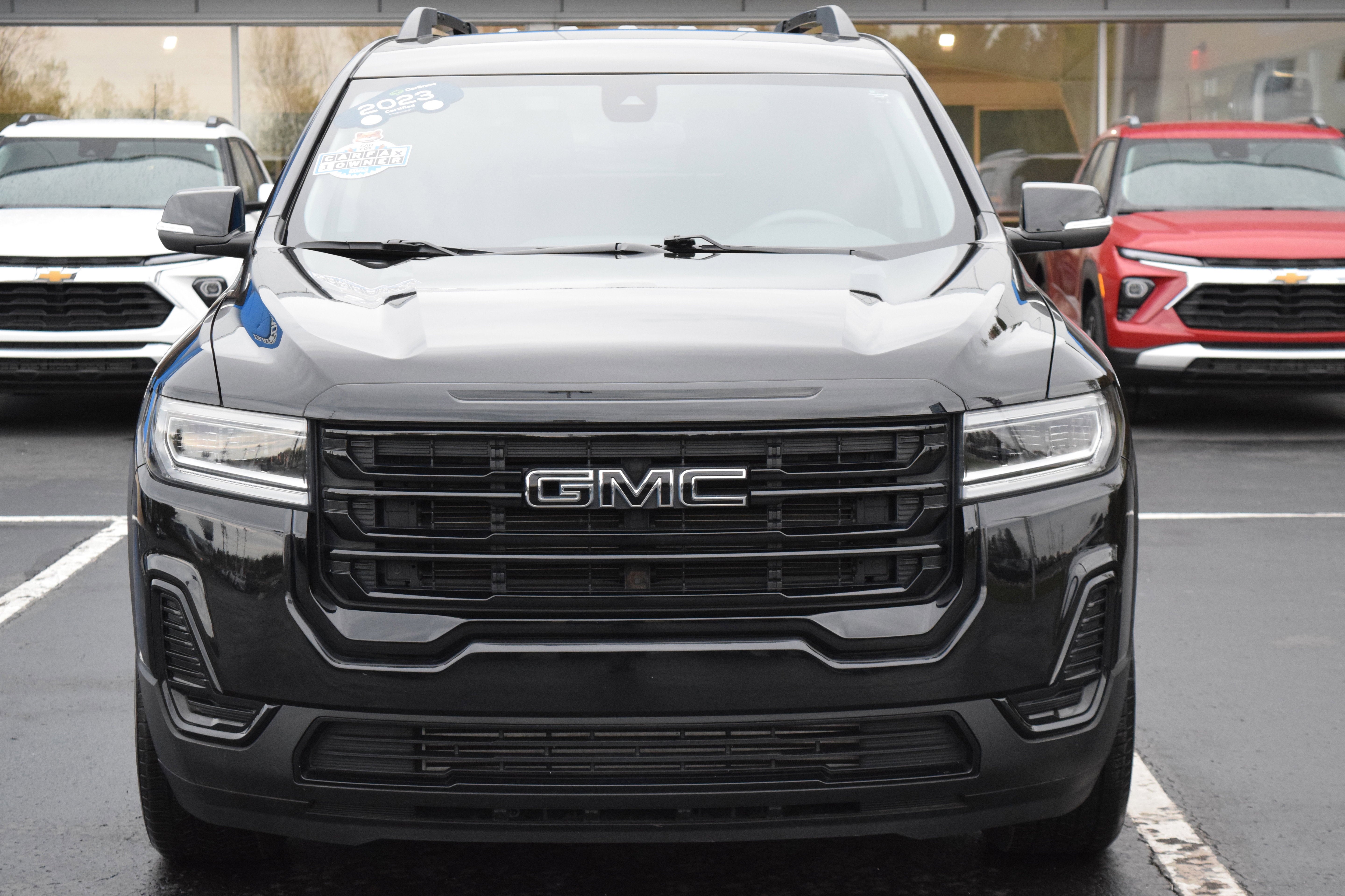 2023 GMC Acadia SLE
