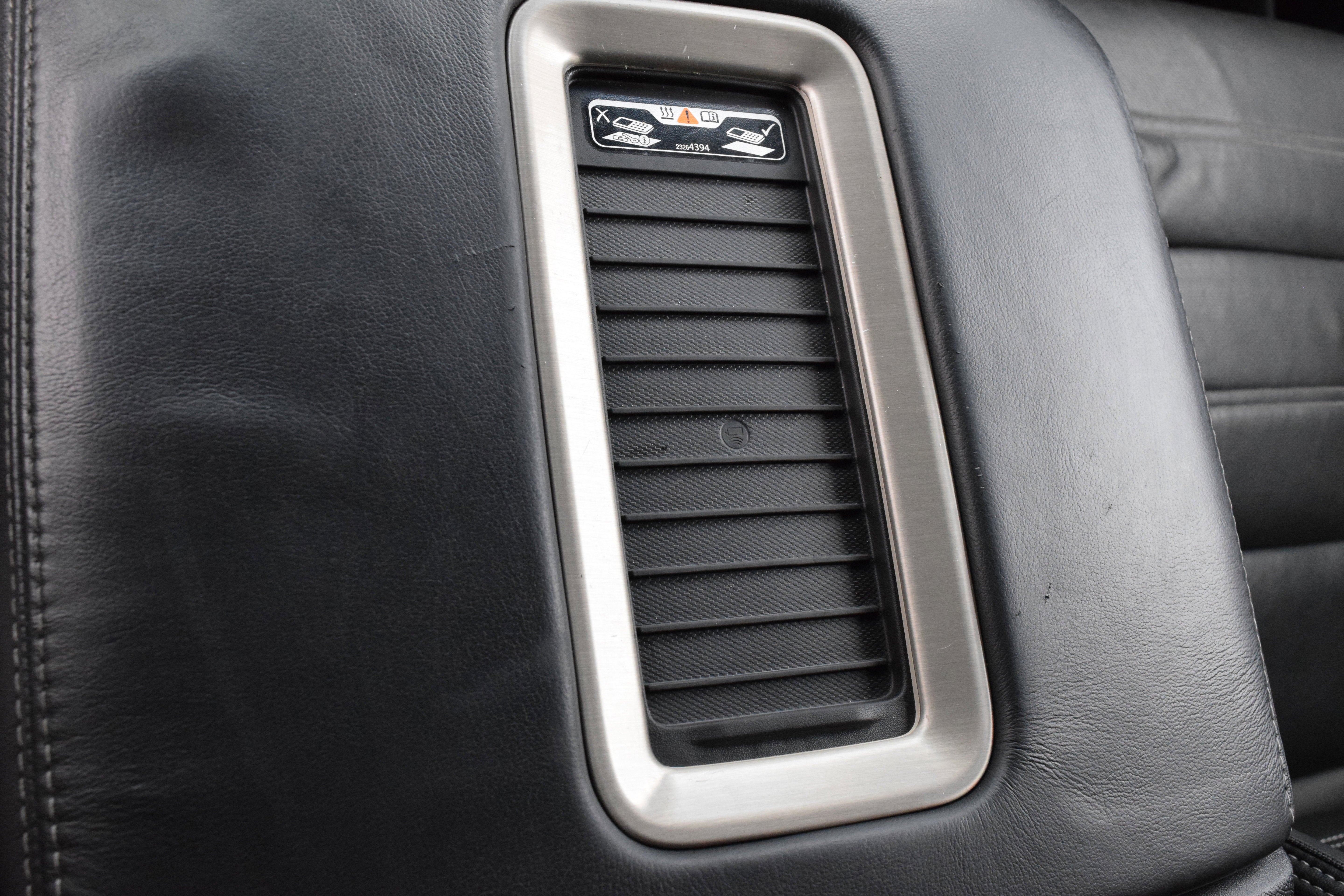2018 GMC Yukon Denali - Photo 19