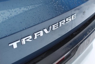 2024 Chevrolet Traverse LT