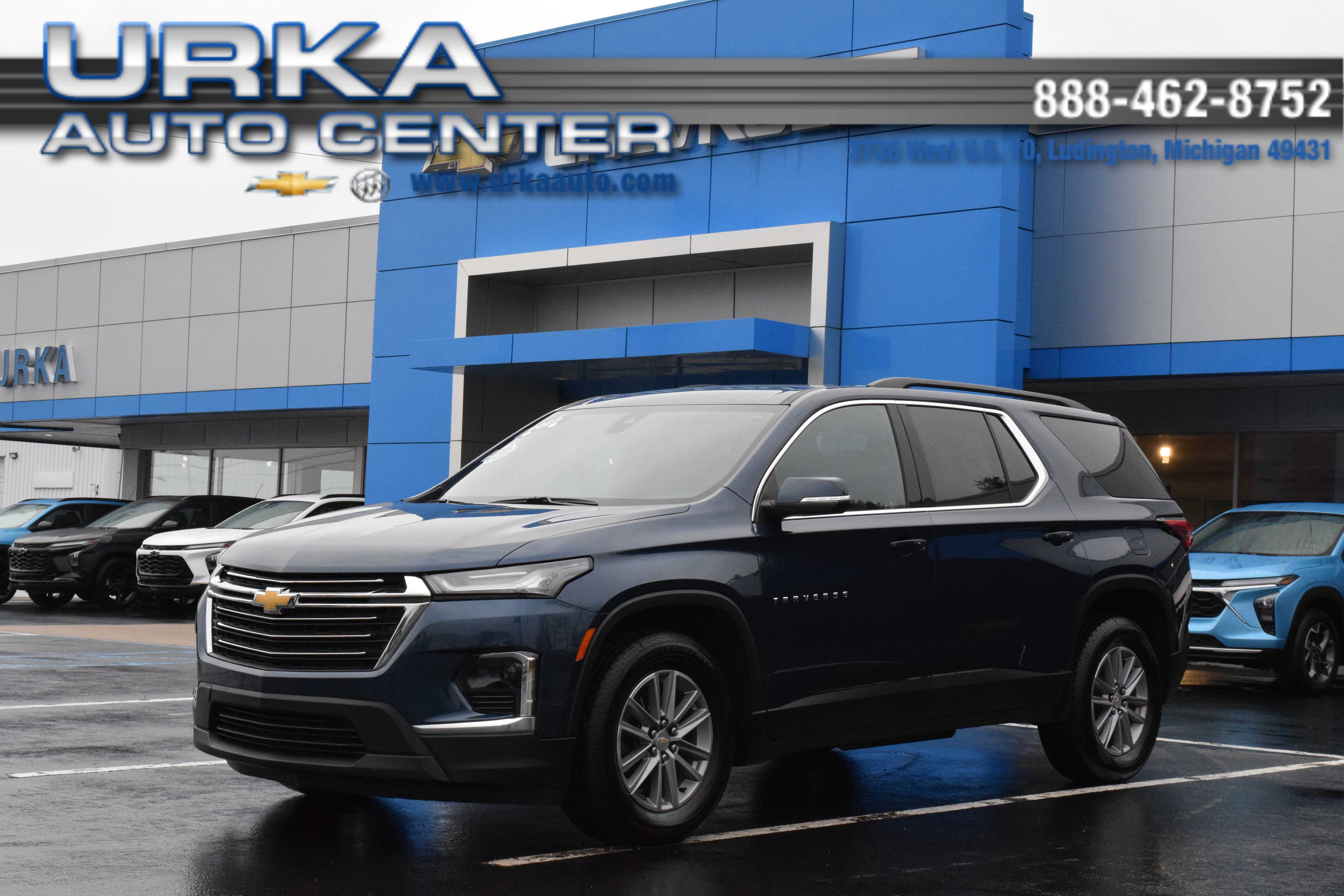 2023 Chevrolet Traverse LT Cloth