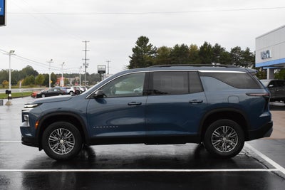 2024 Chevrolet Traverse LT