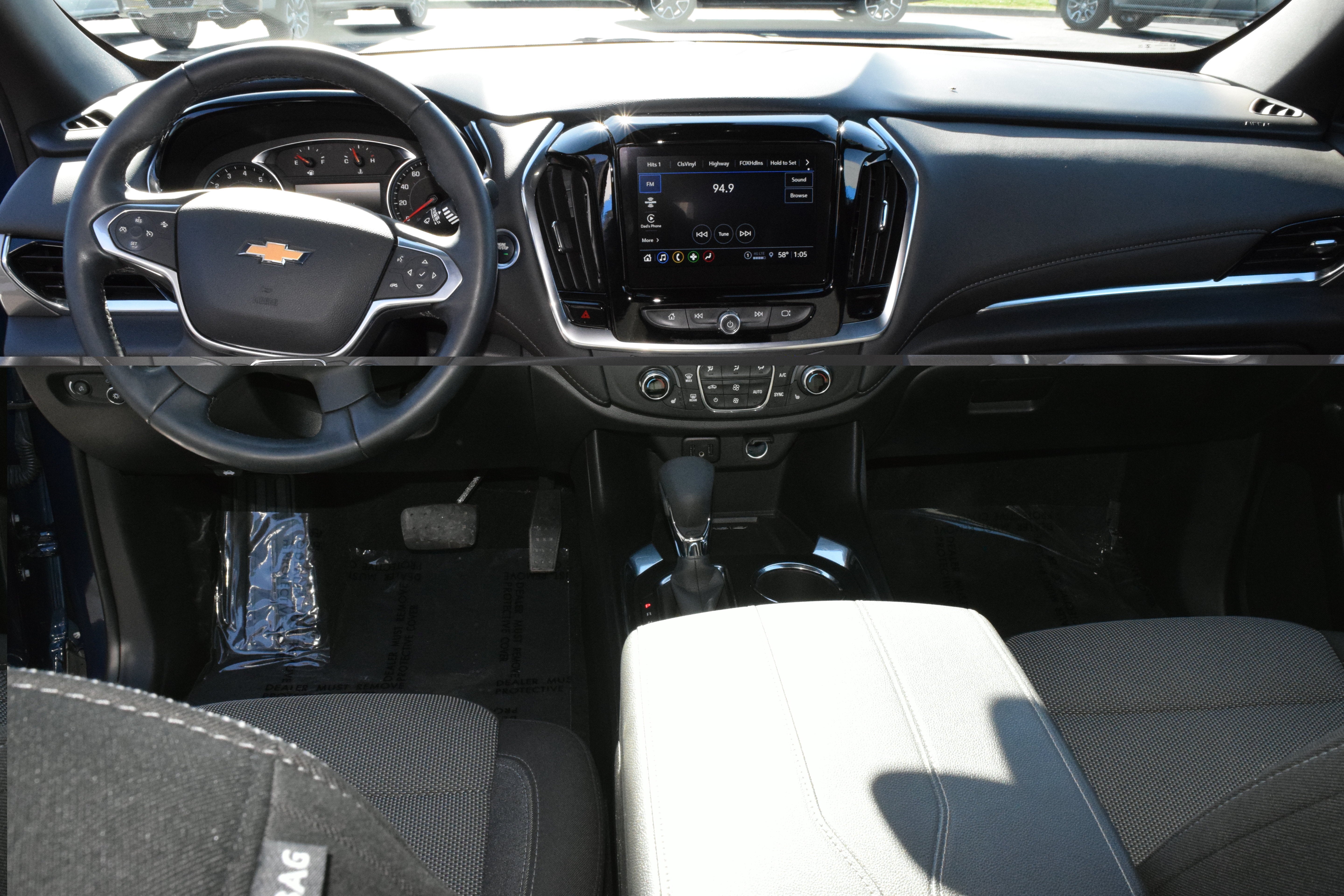 2023 Chevrolet Traverse LT Cloth