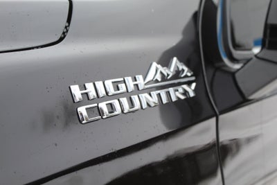 2025 Chevrolet Suburban High Country