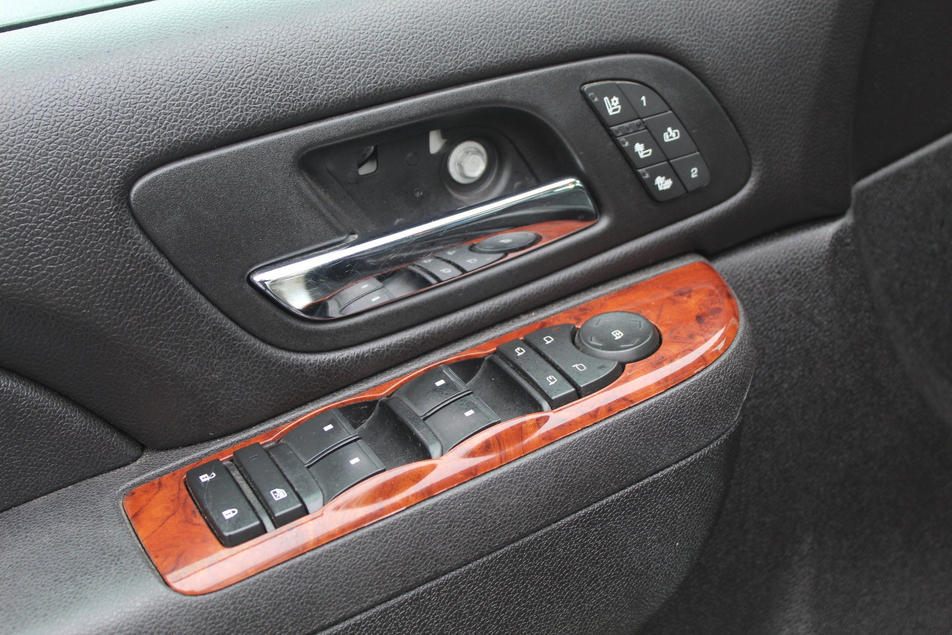 2012 Chevrolet Suburban LTZ