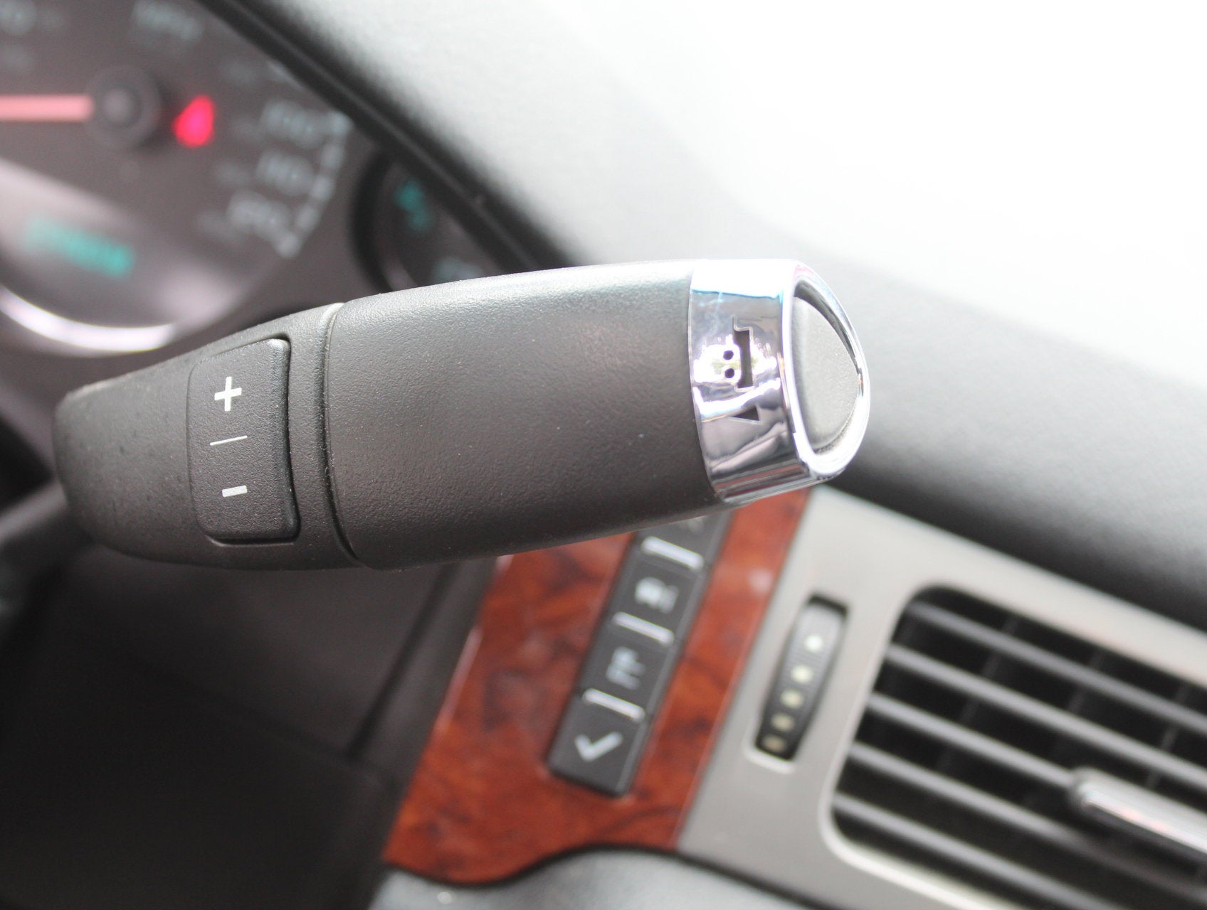 2012 Chevrolet Suburban LTZ