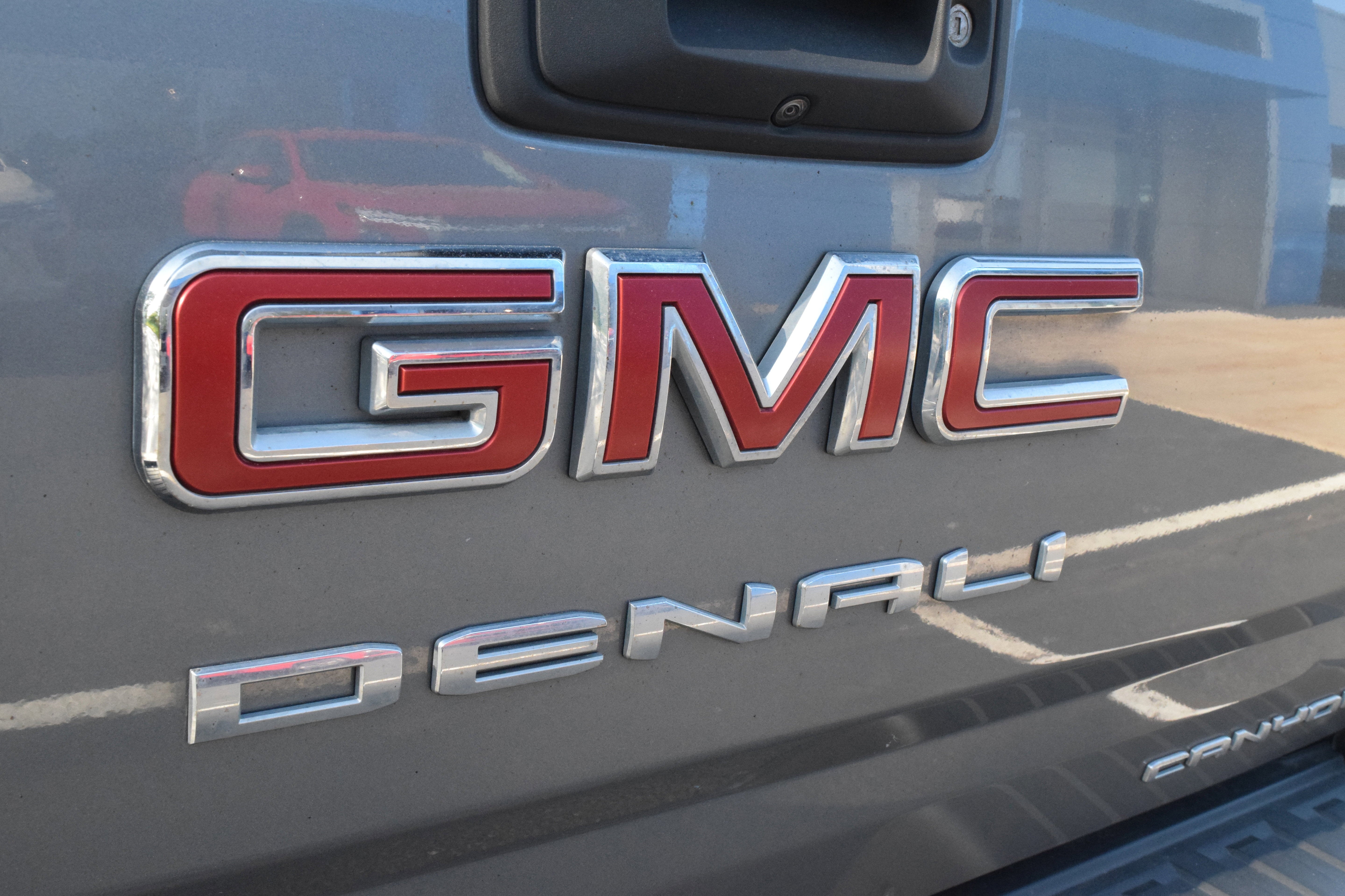 2022 GMC Canyon Denali