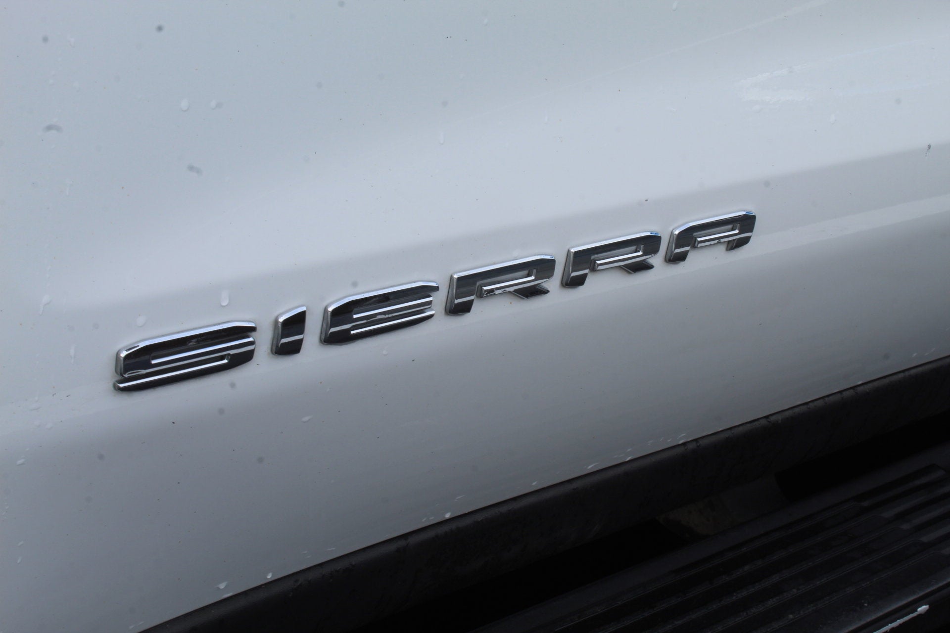 2020 GMC Sierra 1500 SLE