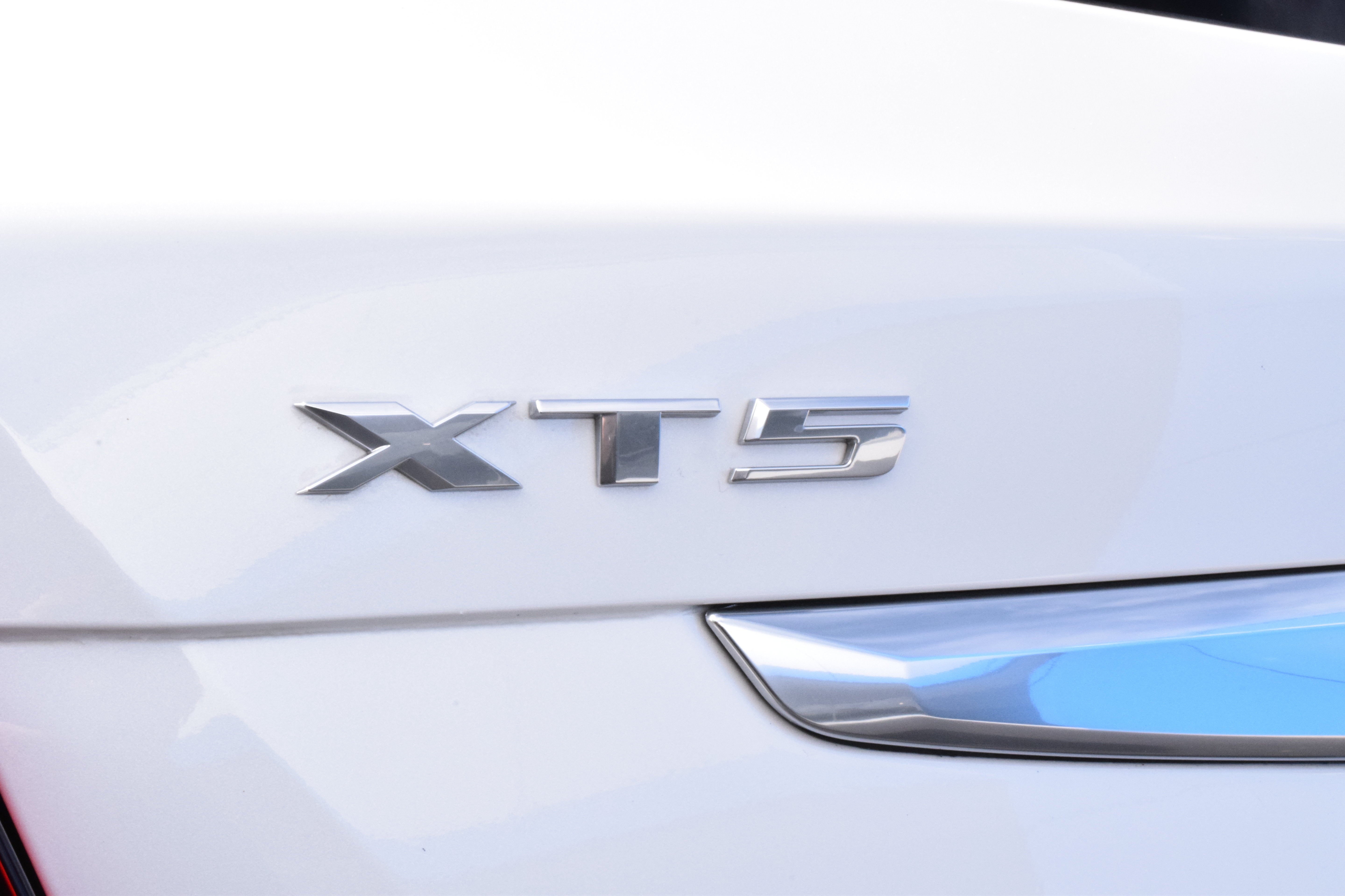 2021 Cadillac XT5 AWD Premium Luxury