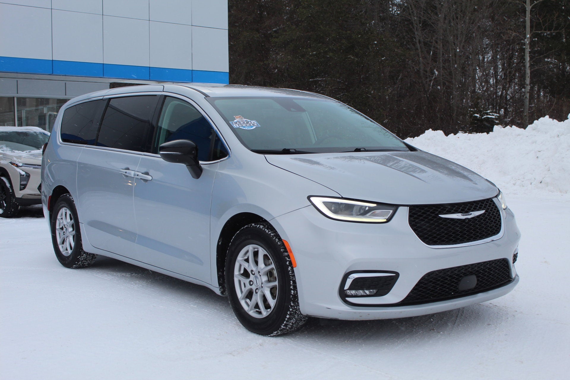 2024 Chrysler Pacifica Touring L