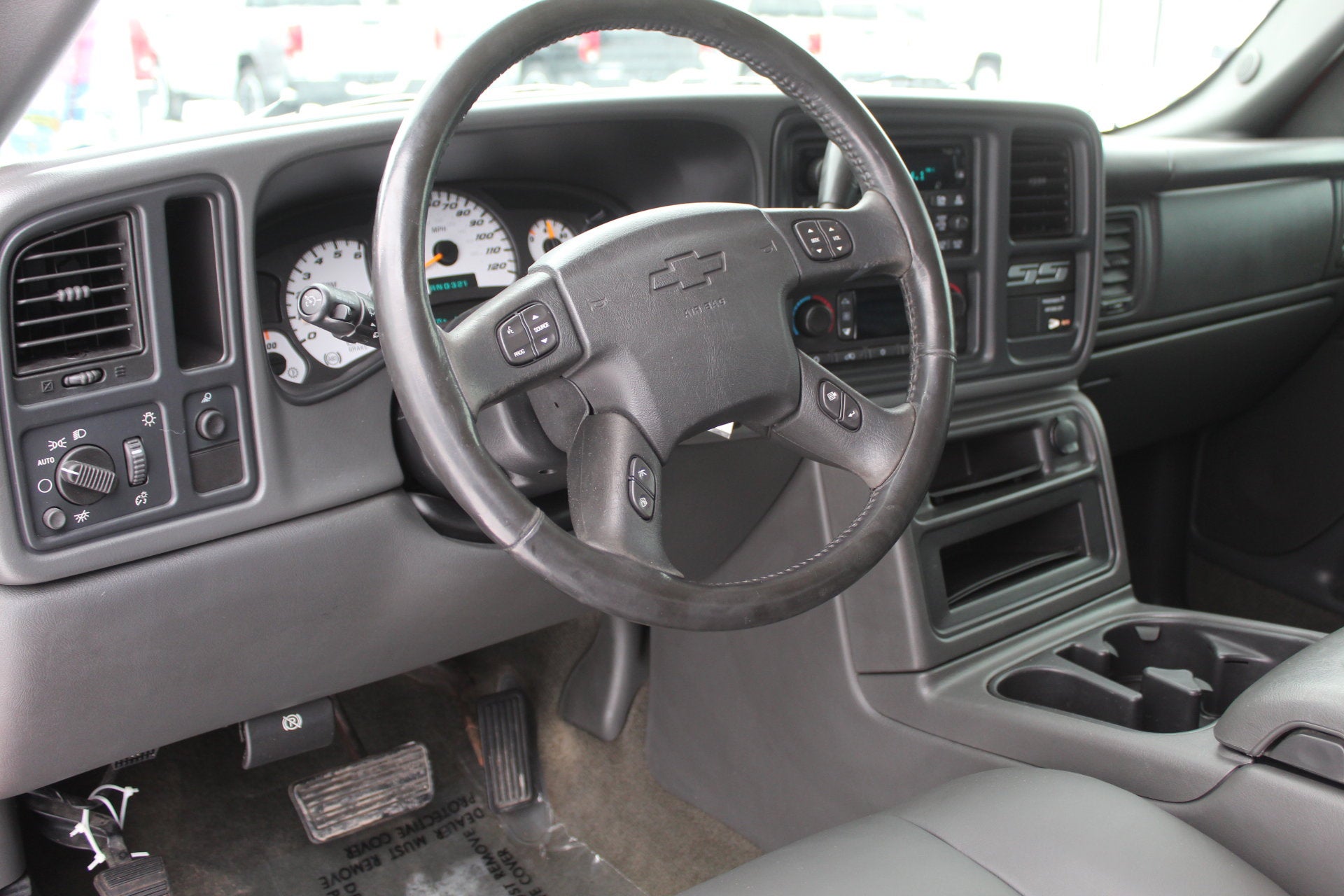 2004 Chevrolet Silverado 1500 SS