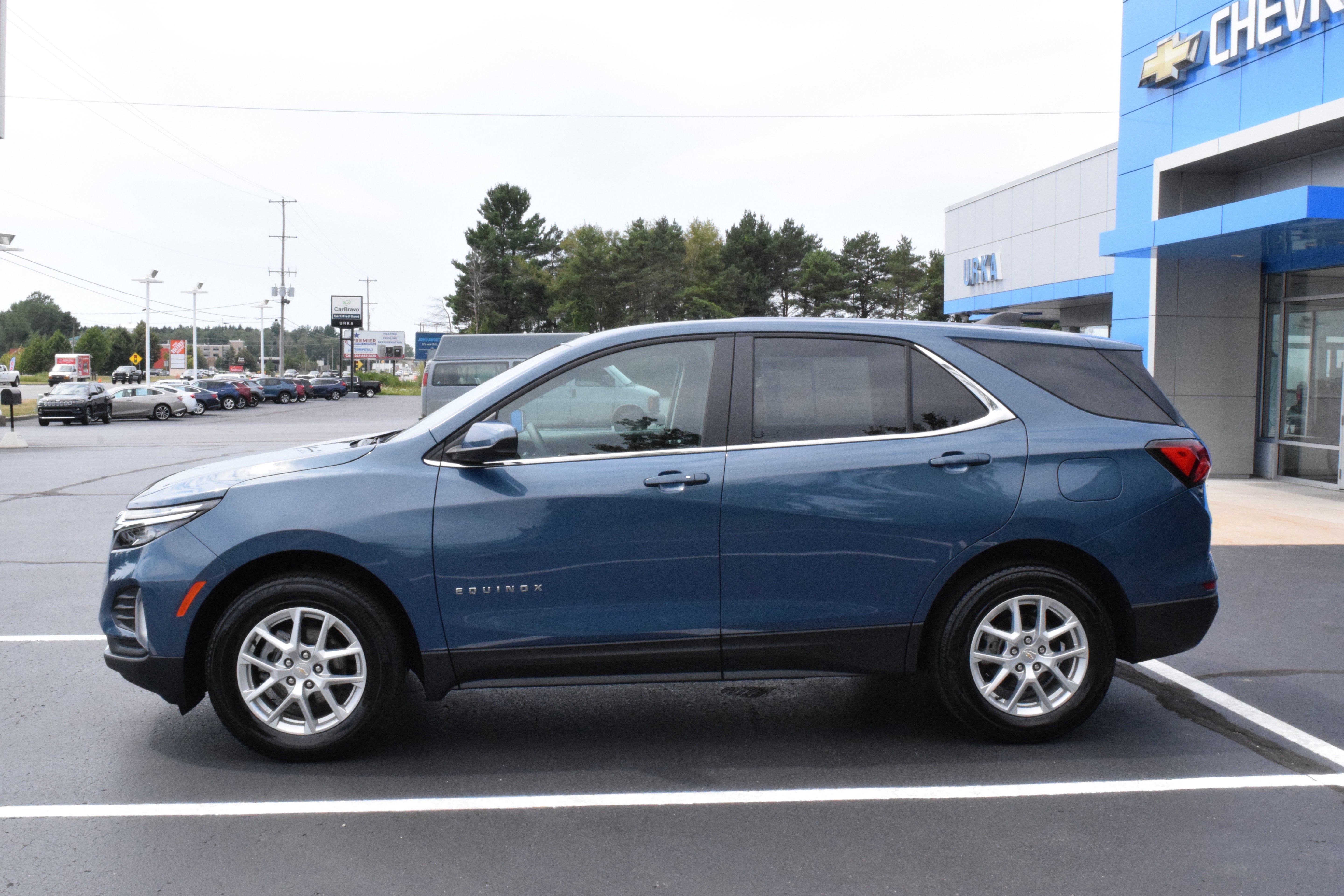 2024 Chevrolet Equinox LT