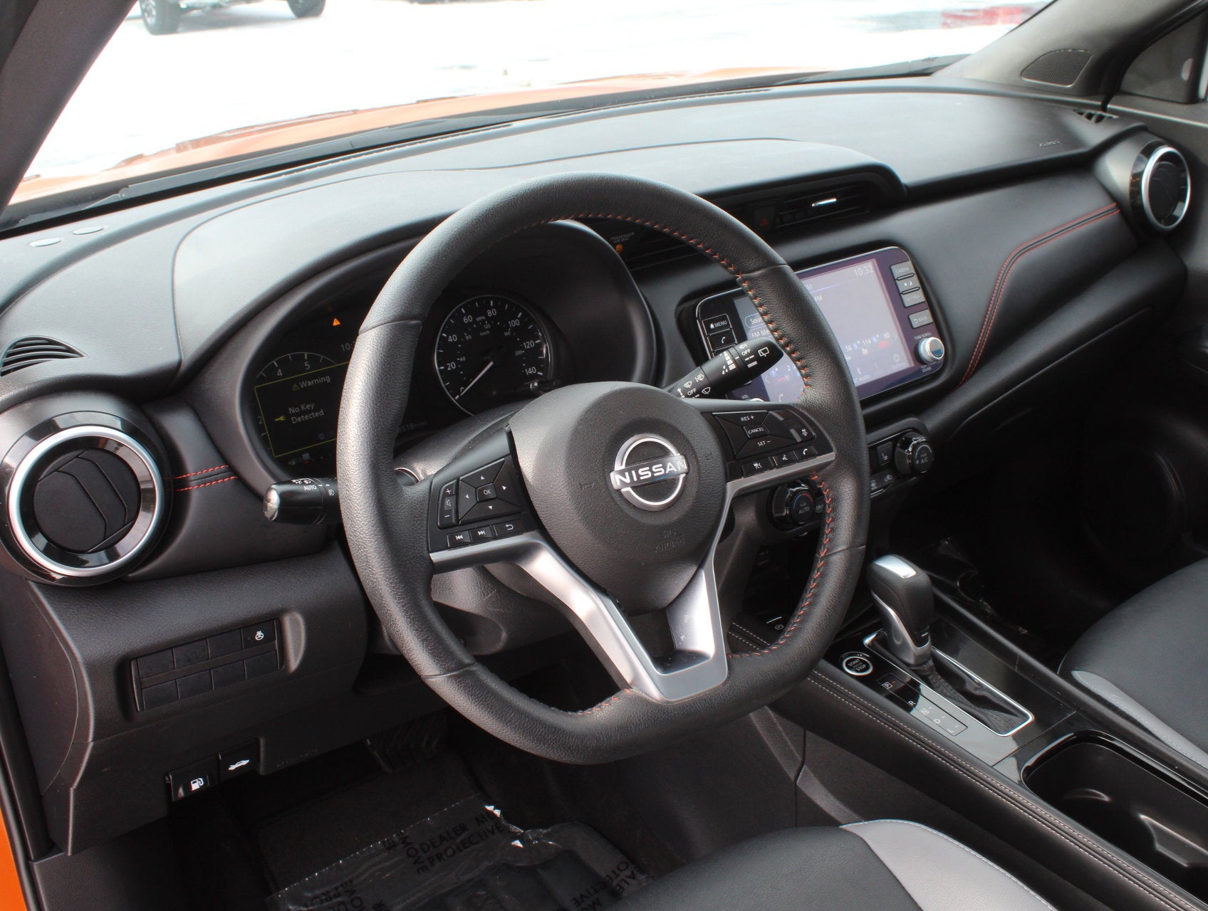 2024 Nissan Kicks SR Xtronic CVT