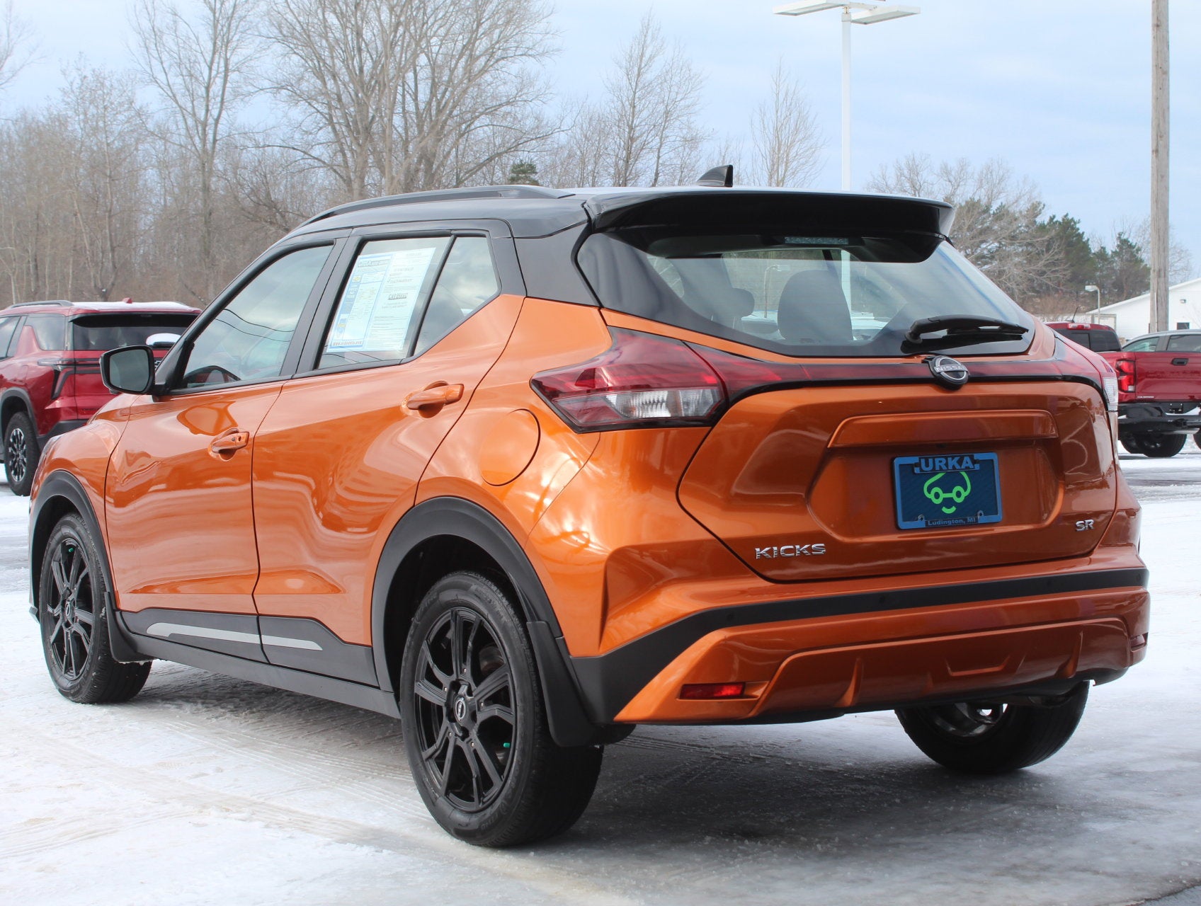 2024 Nissan Kicks SR Xtronic CVT