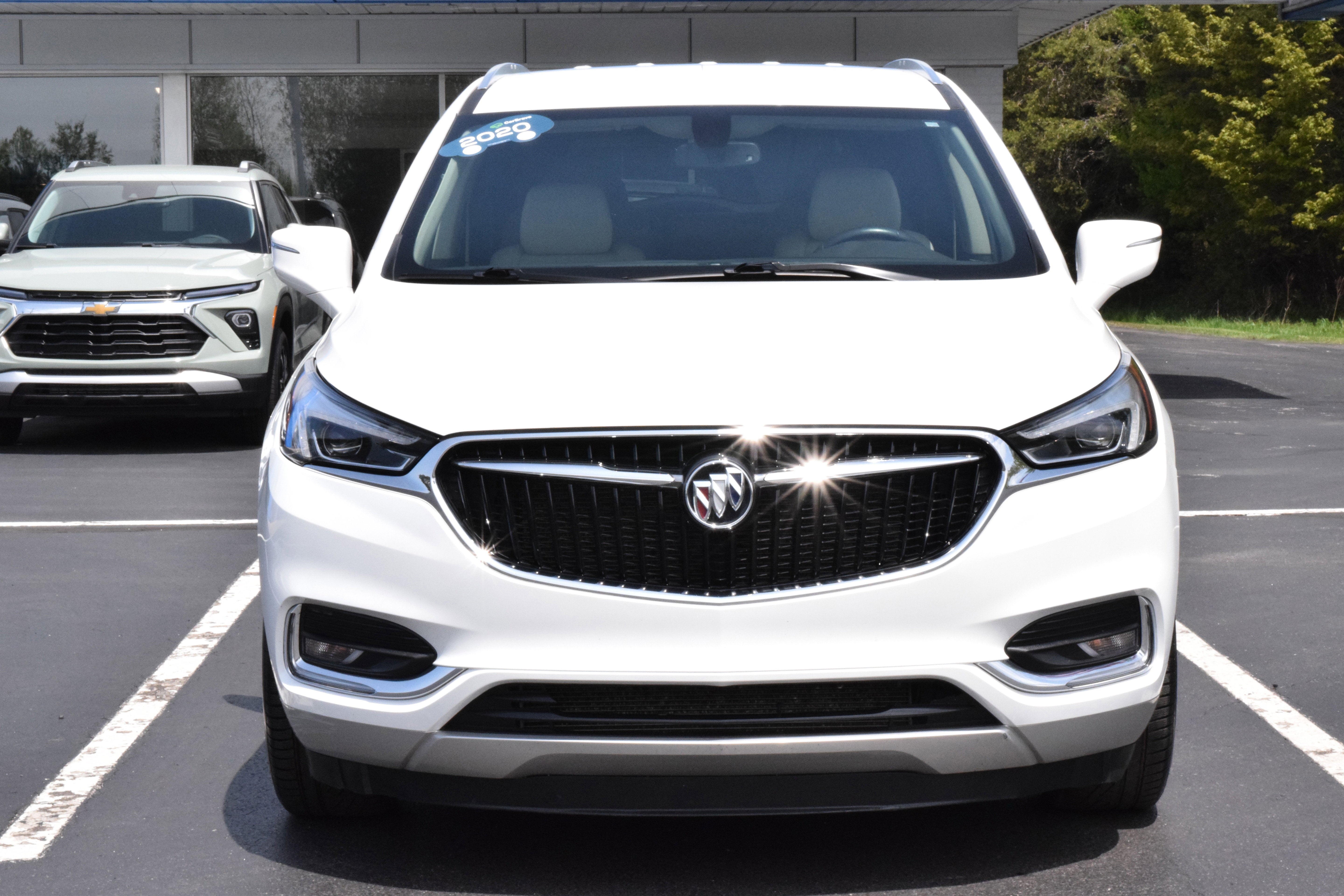 2020 Buick Enclave Essence