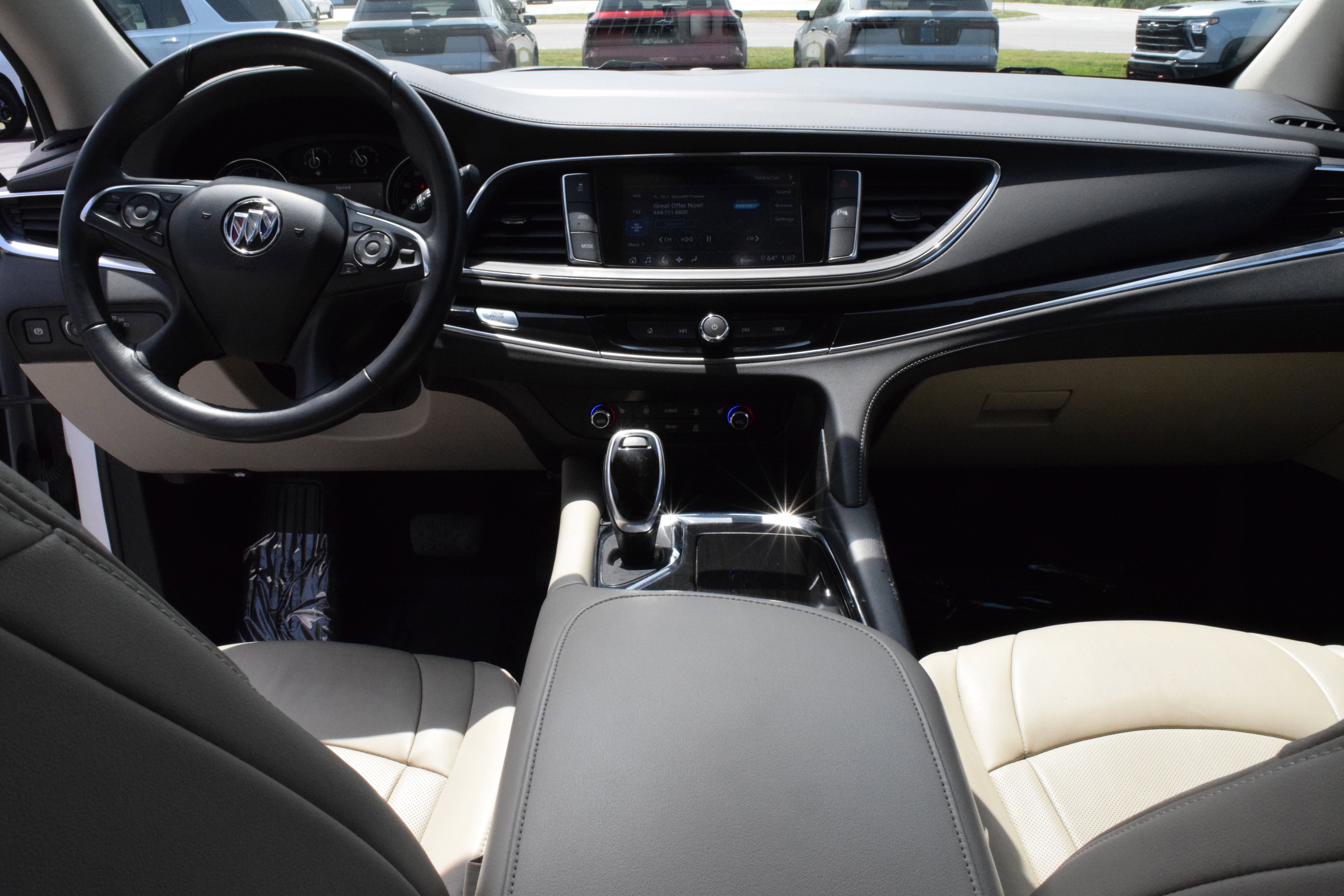2020 Buick Enclave Essence