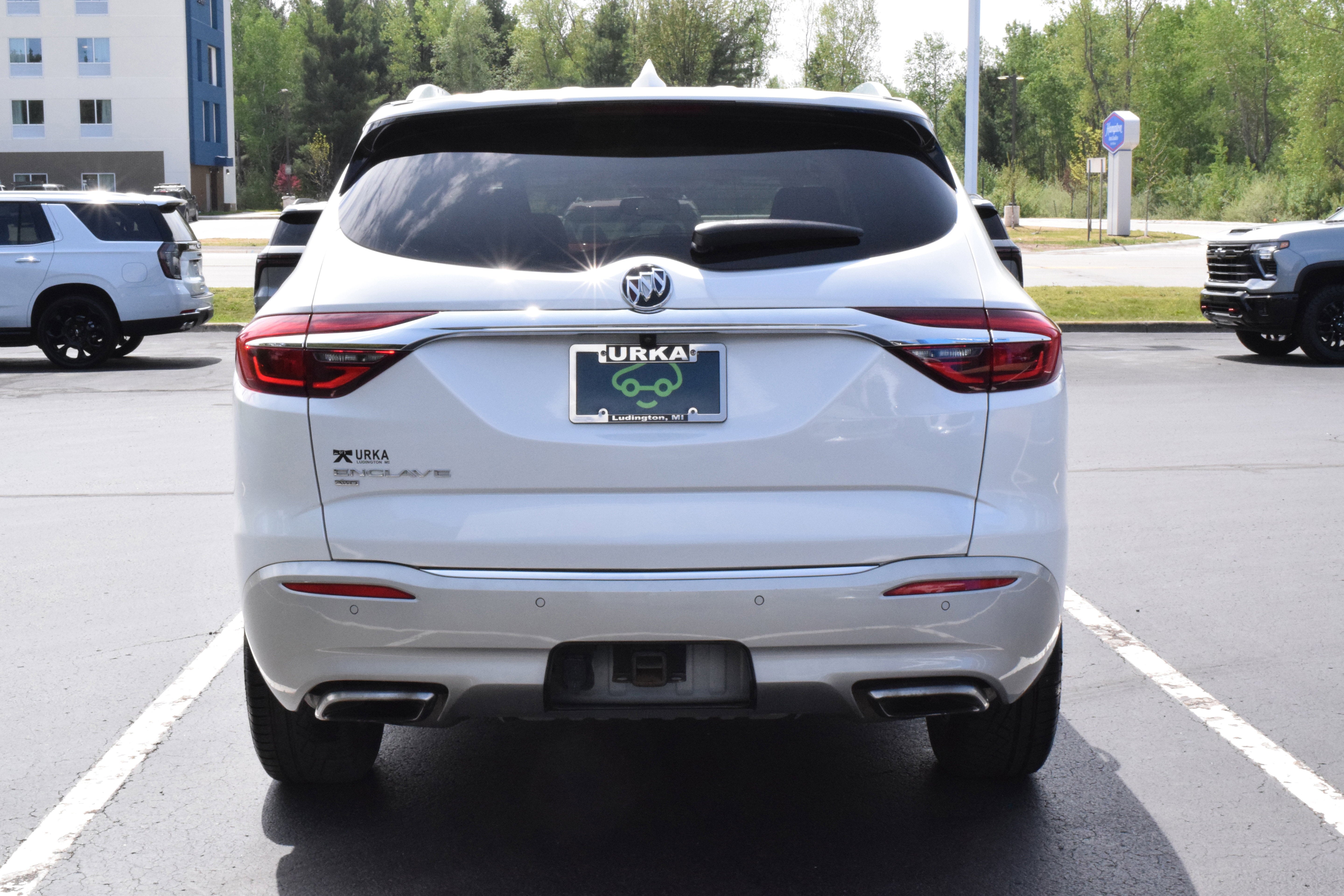 2020 Buick Enclave Essence