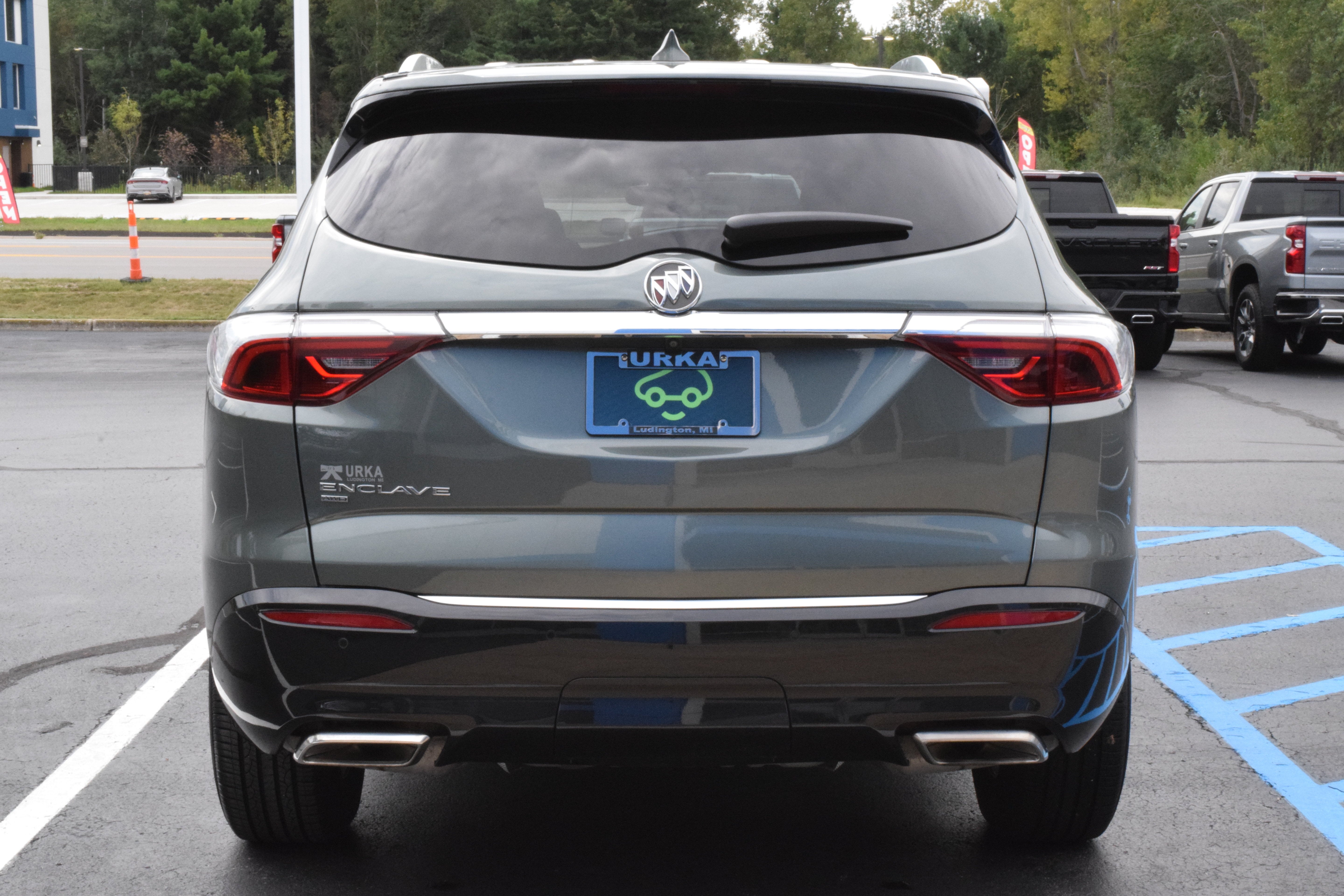 2023 Buick Enclave Essence