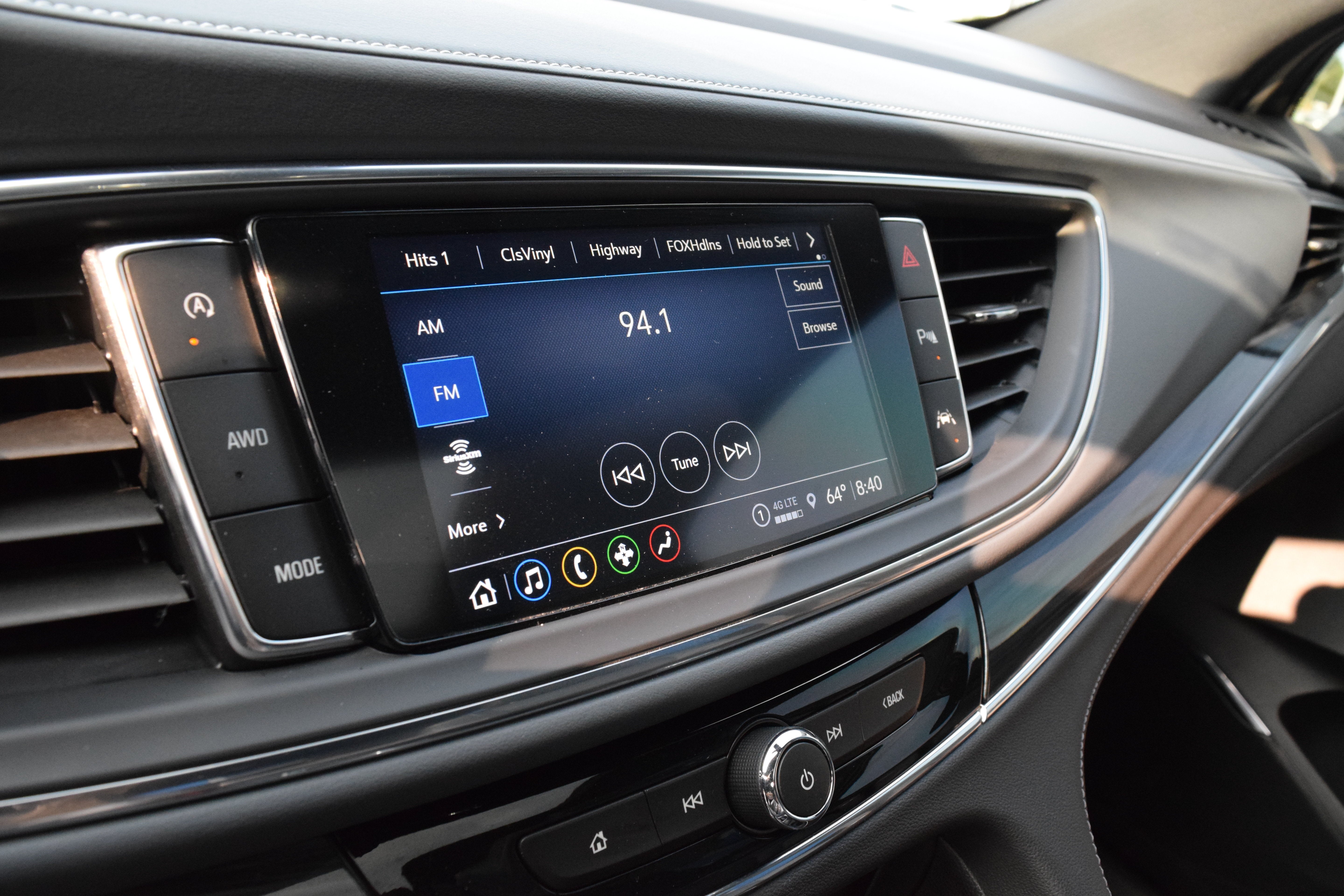 2023 Buick Enclave Essence