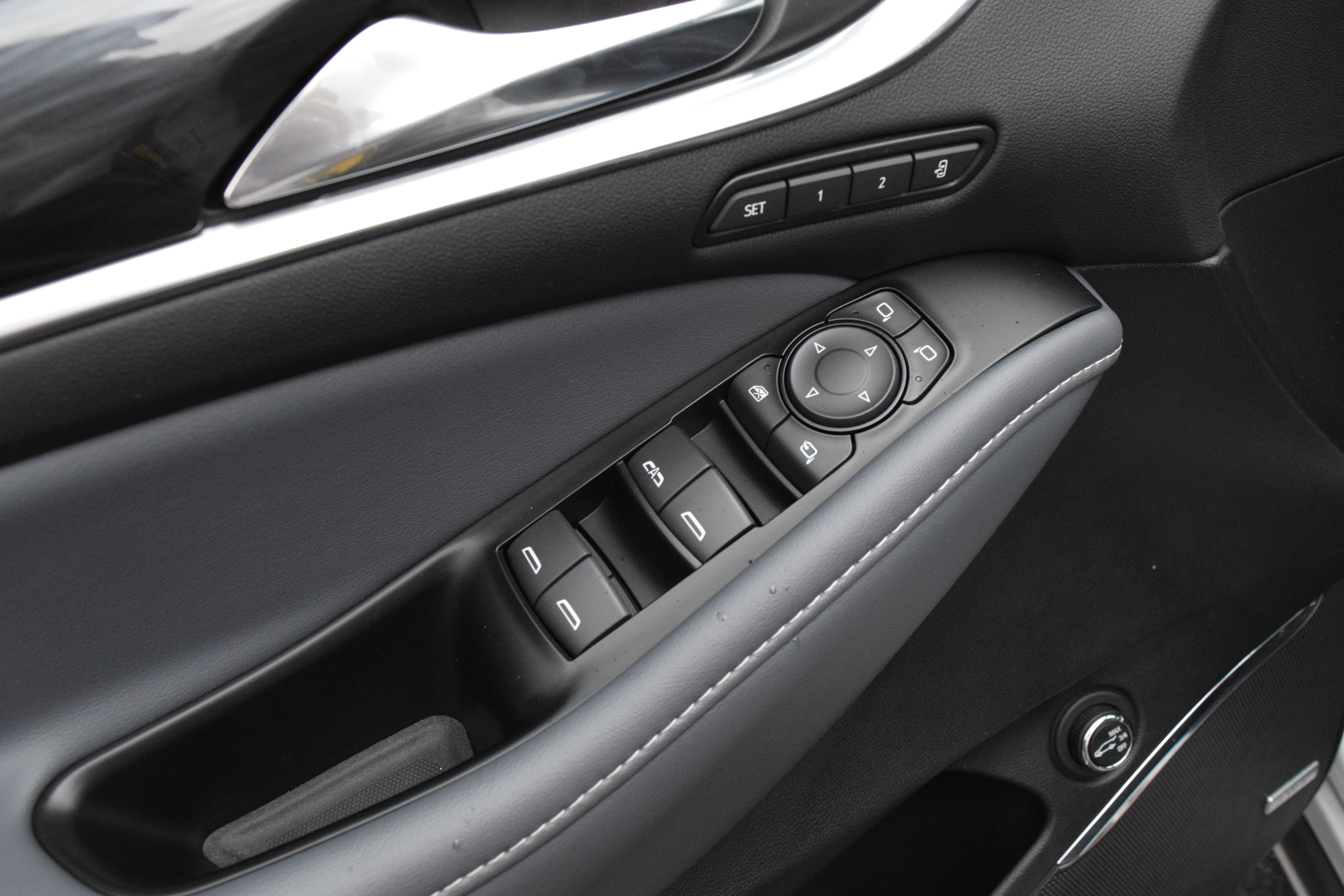 2023 Buick Enclave Premium