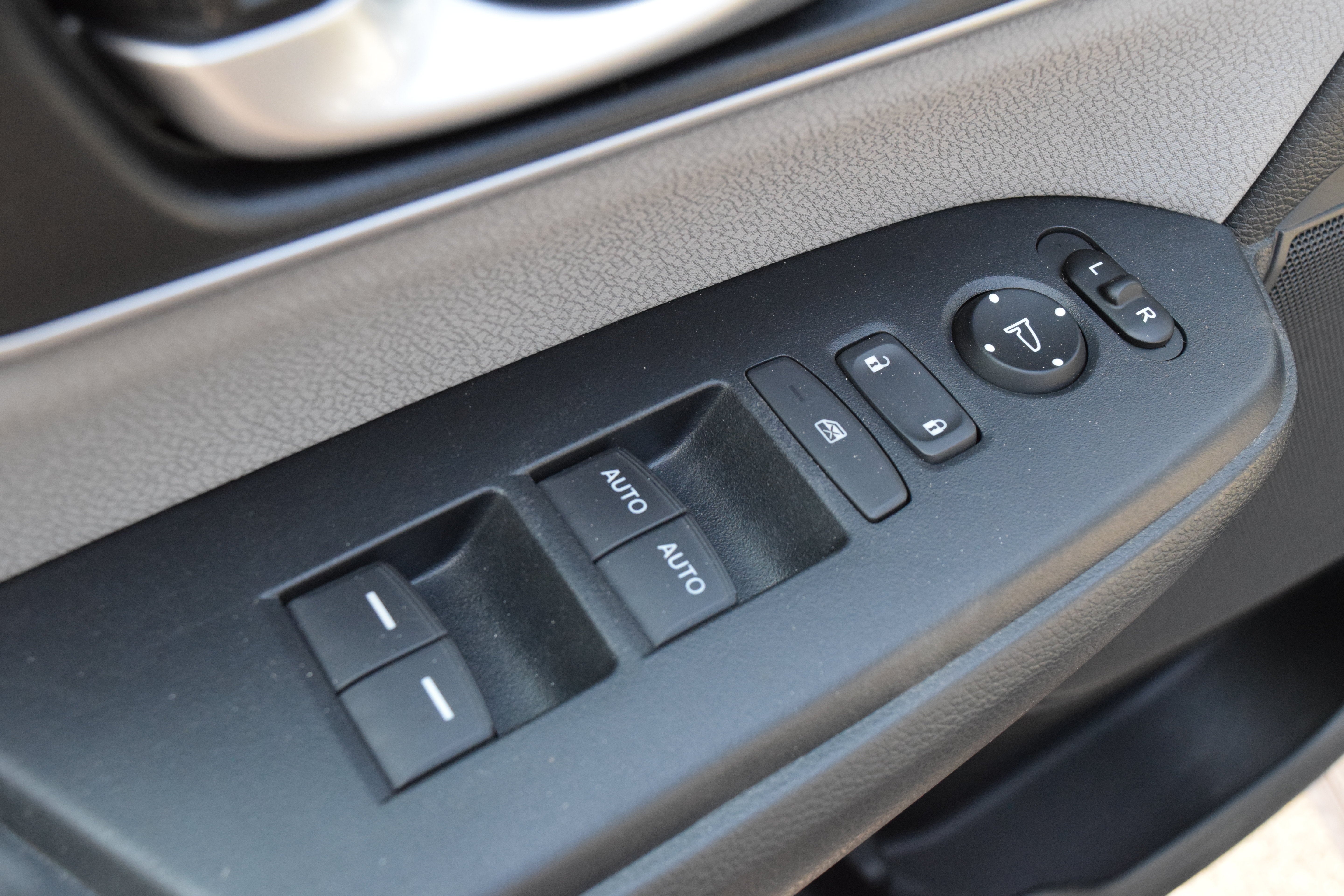 2017 Honda CR-V EX - Photo 22