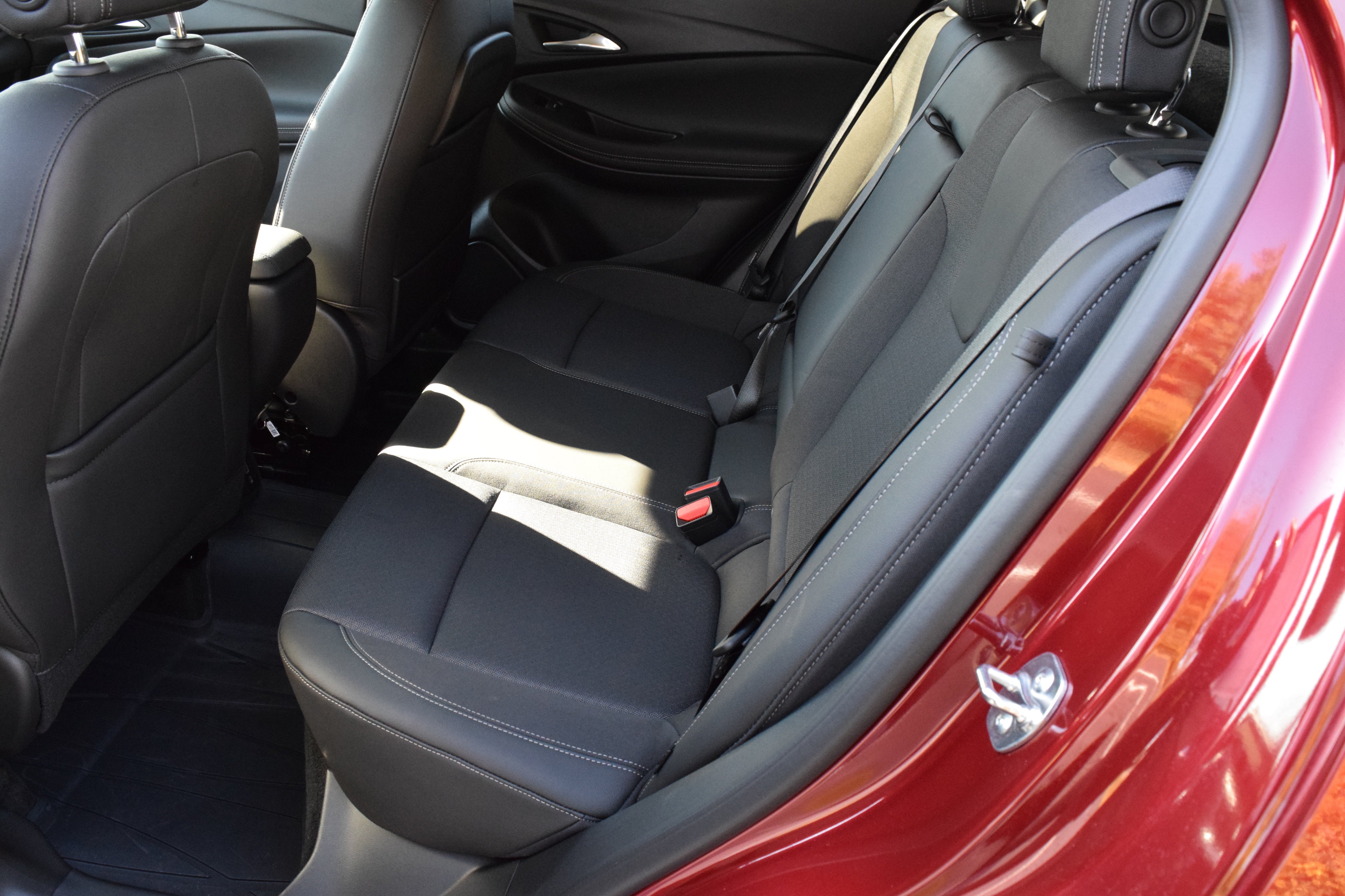 2025 Buick Encore GX Preferred - Photo 25