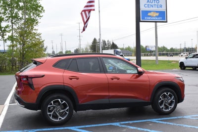 2024 Chevrolet Trax LT